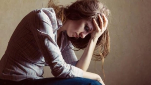 agir-depresyon-belirtileri-nelerdir-en-agir-depresyon-turu-nedir-agir-depresyon-nasil-gecer-GUaBTyve.jpg