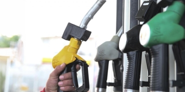 akaryakita-cifte-indirim-benzin-motorin-ve-lpg-litre-fiyati-ne-kadar-g9FRu162.jpg