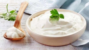 bagirsak-kanseri-riskini-20-azaltiyor-her-gun-yogurt-yemenin-mucizevi-faydalari-FNbZTnpQ.jpg