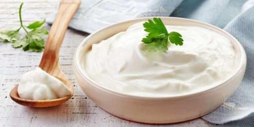 bagirsak-kanseri-riskini-20-azaltiyor-her-gun-yogurt-yemenin-mucizevi-faydalari-FNbZTnpQ.jpg