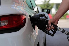 benzin-fiyatlari-ne-durumda-iste-10-kasim-2024-guncel-benzin-motorin-ve-lpg-fiyatlari-iR1sRSHi.jpg