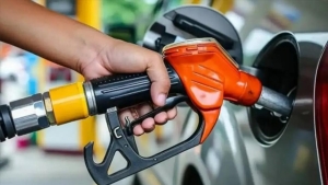 benzine-bir-indirim-daha-gelecek-mi-brent-petrol-ne-kadar-oldu-iste-guncel-fiyatlar-IFTwENLD.jpg