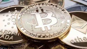 bitcoinde-kritik-viraj-kripto-piyasasini-ne-bekliyor-JiqgegyE.jpg