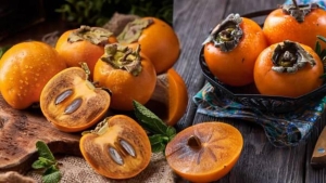 cennet-hurmasi-nasil-yenir-cennet-hurmasi-faydalari-vitaminleri-nelerdir-cennet-hurmasi-cilde-faydalari-xDN4YRW5.jpg