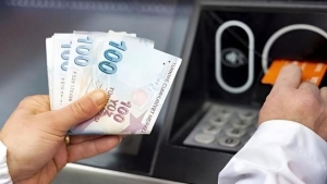 emekli-bayram-ikramiyelerine-zam-yapildi-odemeler-ne-zaman-iste-zamli-rakam-R4bRLOQO.jpg