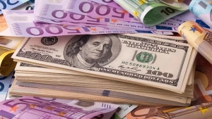 faiz-karari-sonrasi-dolar-ve-euro-ne-kadar-oldu-cxWpgiKO.jpg
