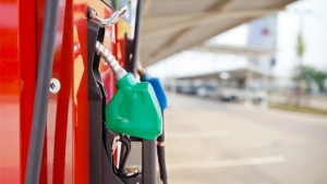 guncel-akaryakit-fiyatlari-13-agustos-brent-petrol-varil-fiyati-ne-kadar-KqLkFJWu.jpg