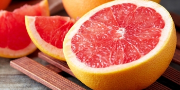 her-gun-yarim-greyfurt-tuketmenin-mucizevi-faydasi-7yhs1Pn7.jpg