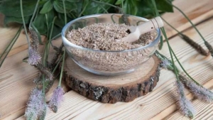 karniyarik-otu-kabizlik-icin-nasil-kullanilir-karniyarik-otu-tohumu-psyllium-faydalari-gtr88Kyb.jpg