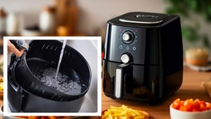 sadece-10-dakikada-hic-ovalama-gerektirmeyen-airfryer-temizleme-yontemi-airfryer-nasil-temizlenir-t18jyUKG.jpg