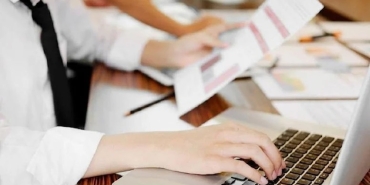 ticaret-bakanligi-personel-alimi-basvurusu-nasil-yapilir-muracaat-kosullari-neler-TqVPs47V.jpg