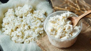 yumurtadan-70-kat-daha-fazla-protein-iceriyor-lor-peynirinin-faydalari-nelerdir-nasil-yenir-4UJUuXLy.jpg
