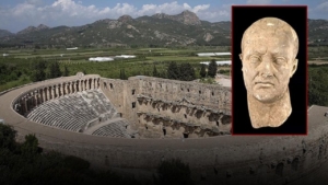 aspendos-kazilarinda-roma-donemine-ait-imparator-basi-heykeli-bulundu-LXwPUT1Z.jpg