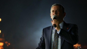 ozgur-ozele-hapis-cezasi-gelebilir-kanunlar-ne-soyluyor-UF4TZzYV.jpg