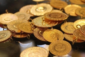 ceyrek-gram-ve-yarim-altin-fiyatlari-bugun-ne-kadar-u91p885K.jpg